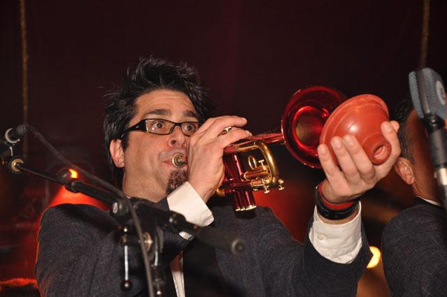 min 2011 12 10 cabaret sauvage 459